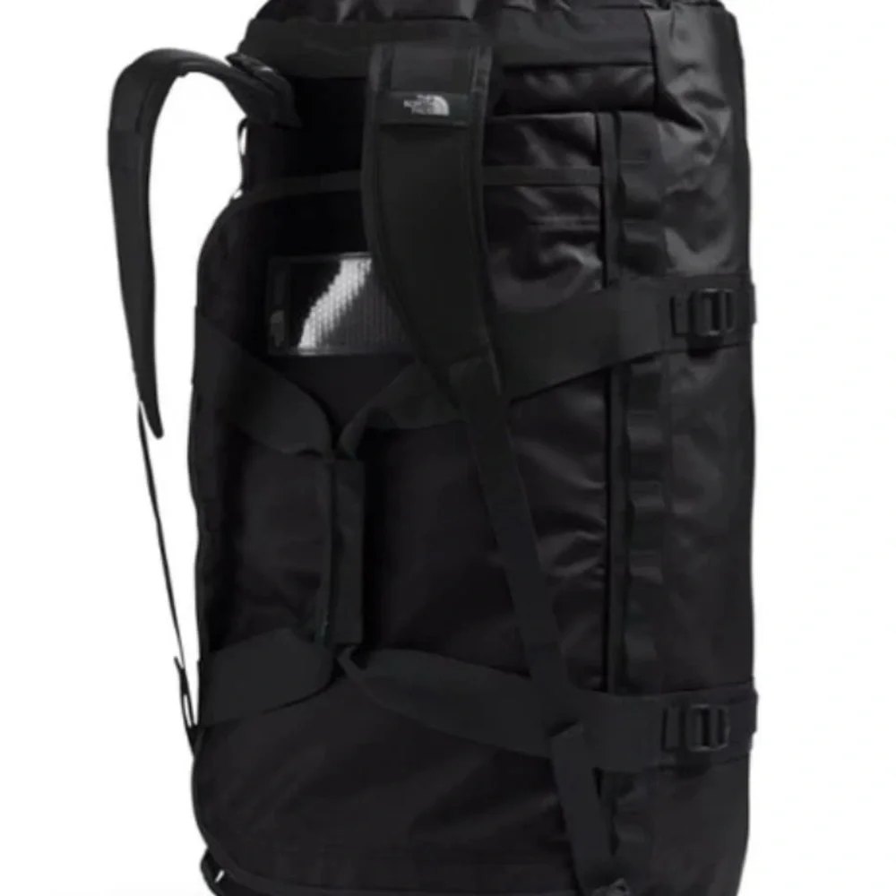 New the North Face Base Camp Duffel M Black - Picture 3 of 6